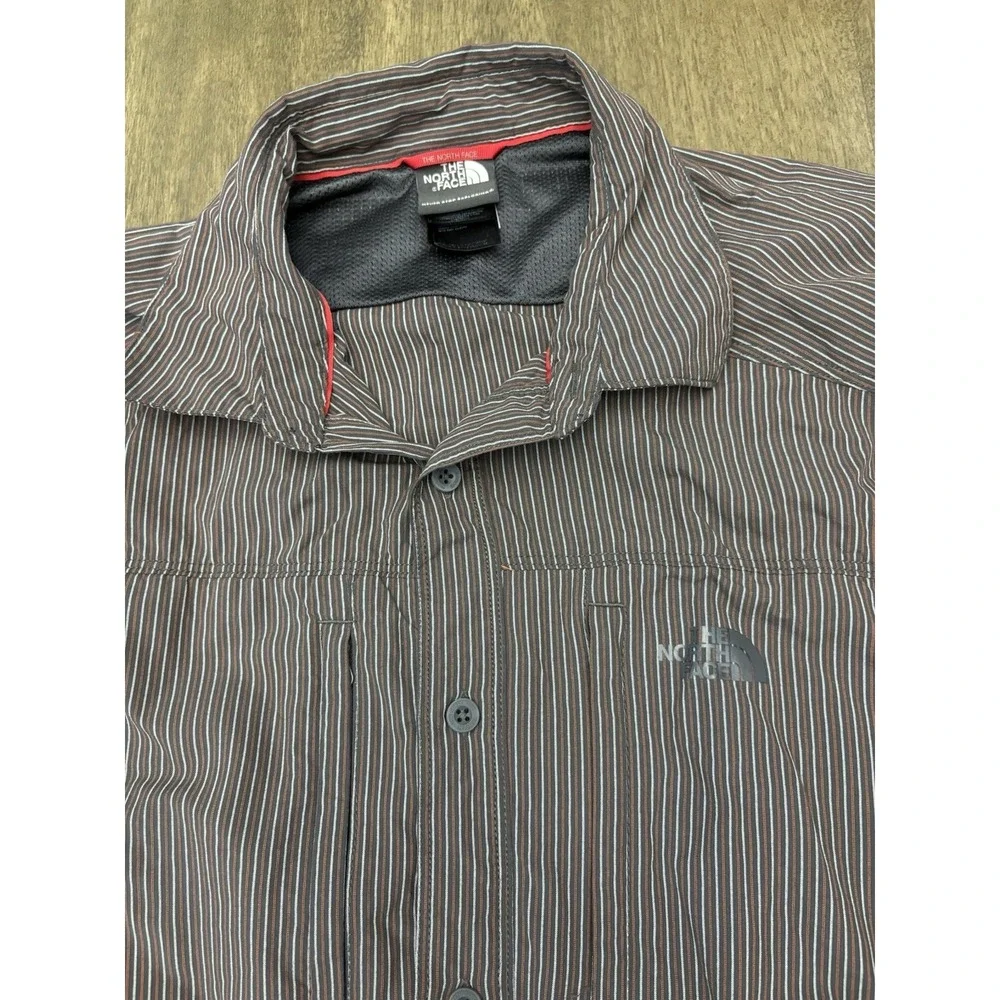 The‎ North Face Shirt Men's Size XL Long Sleeve Button Up Striped Red And Brown